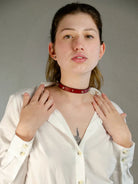 Model wearing  BEA SUBMISSIVE COLLAR