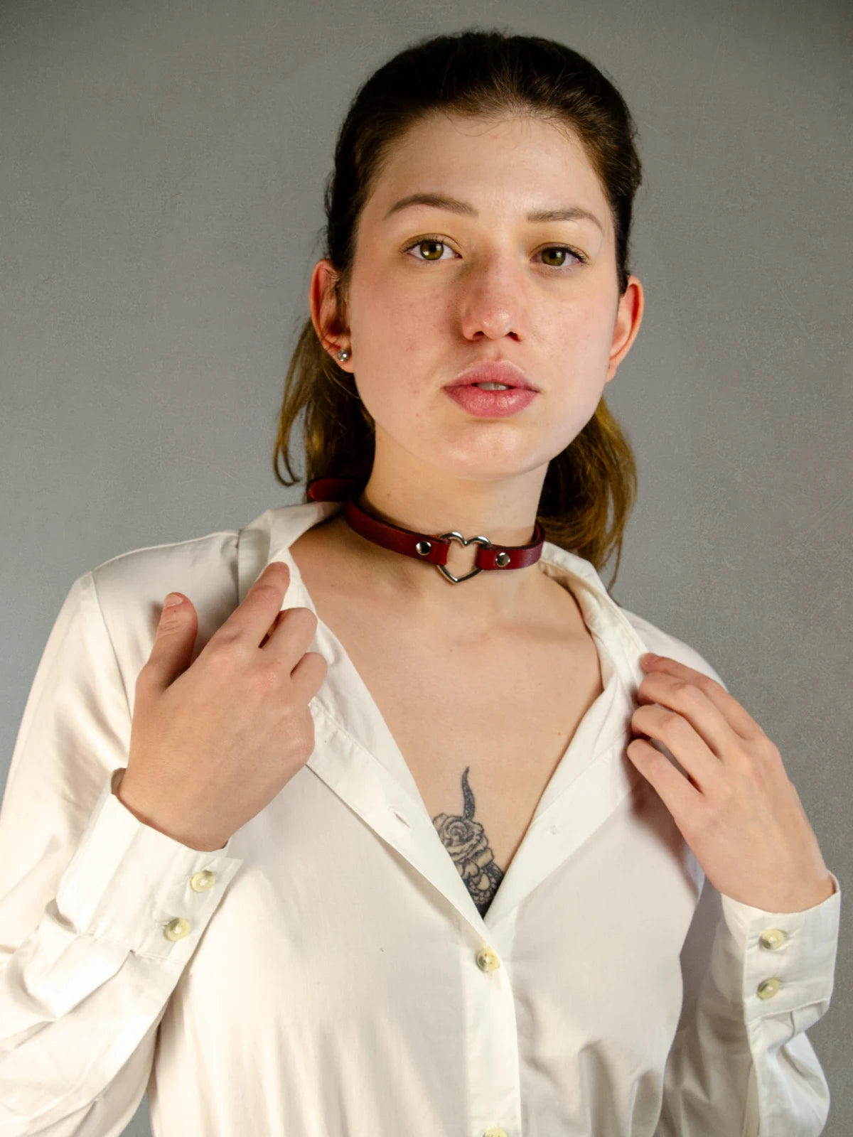 Model wearing  MIA BDSM COLLAR